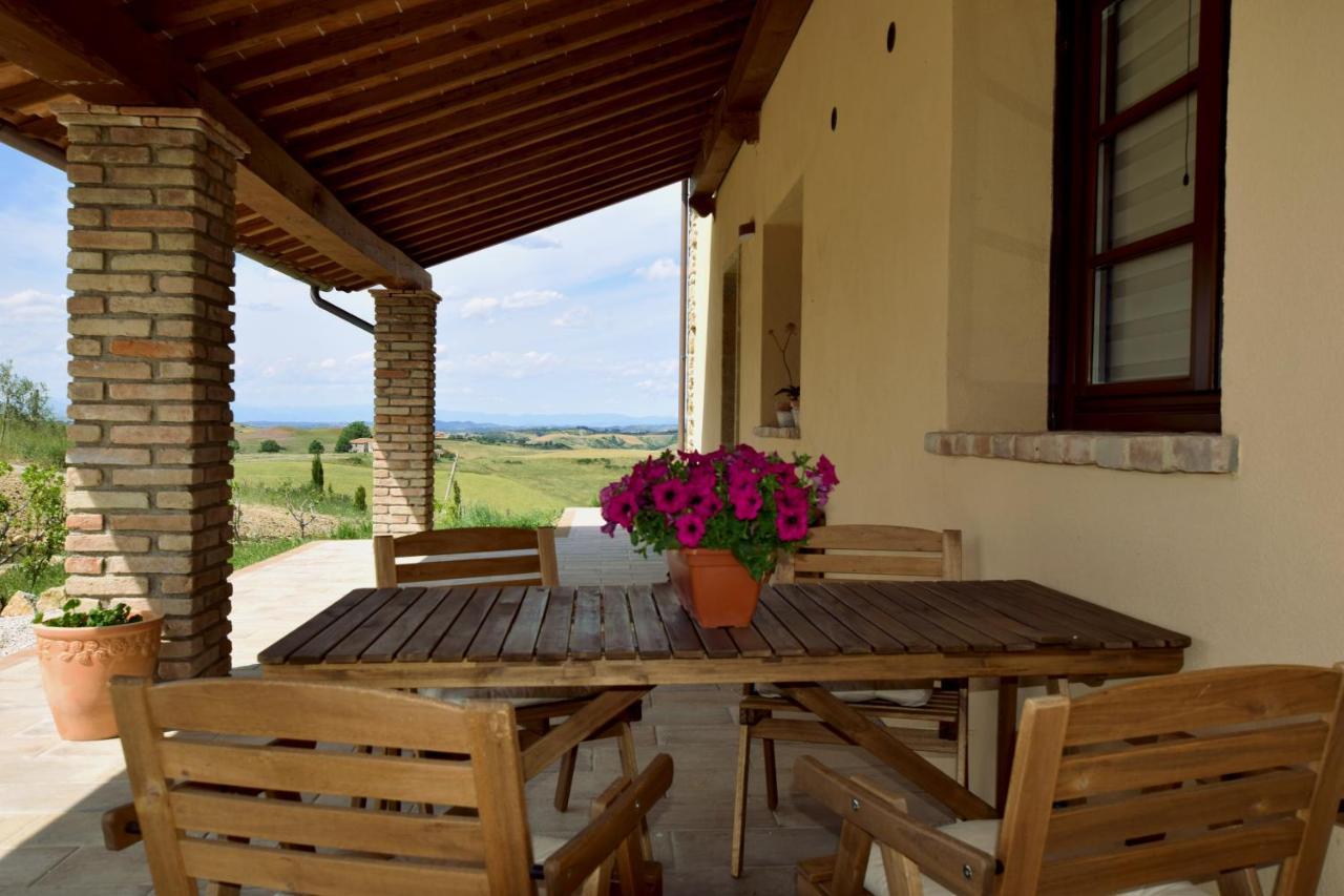 I Tre Casali Apartamento Volterra Exterior foto