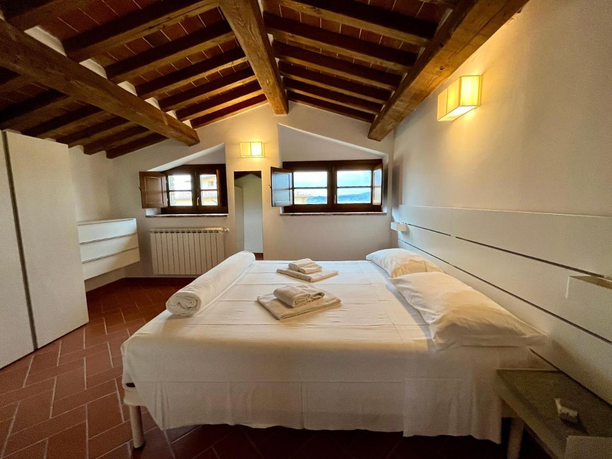 I Tre Casali Apartamento Volterra Exterior foto