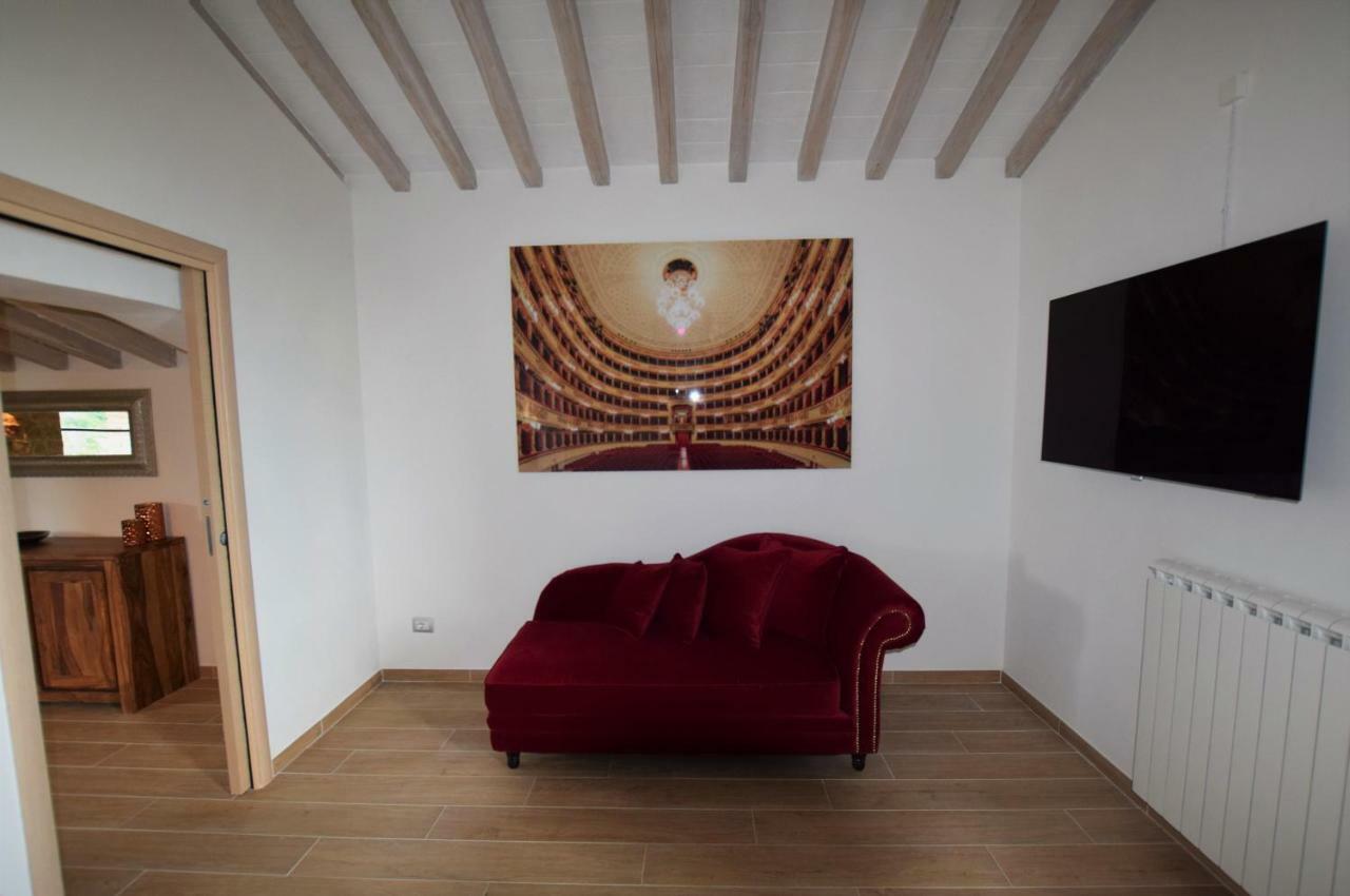 I Tre Casali Apartamento Volterra Exterior foto