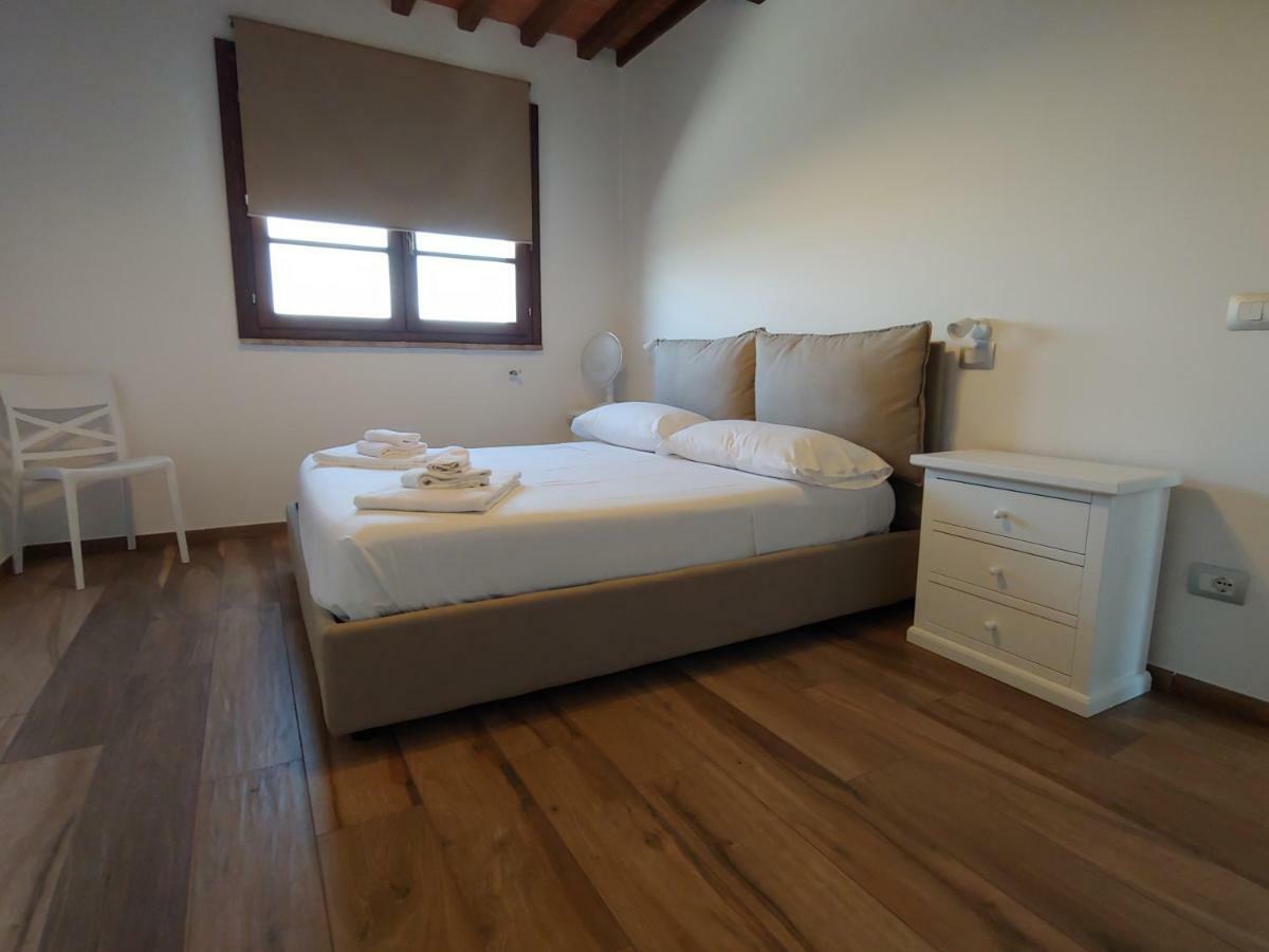 I Tre Casali Apartamento Volterra Exterior foto